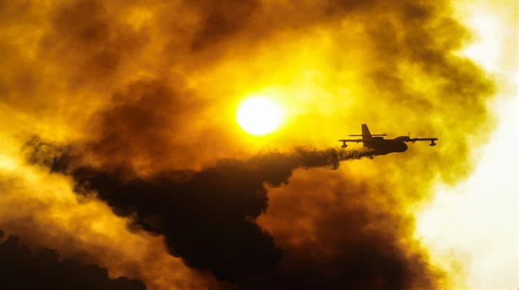 Σταθερή Αποκλιμάκωση της Χονδρεμπορικής Τιμής Ρεύματος Εν Μέσω των Πυρκαγιών